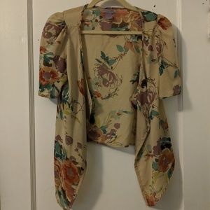 Floral short sleeve kimono